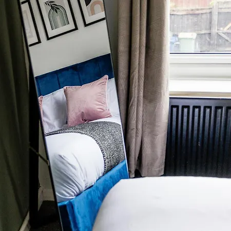 Comfortable 2 Bedroom House In * Redcar