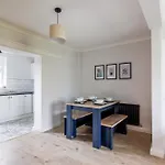 Comfortable 2 Bedroom House In * Redcar