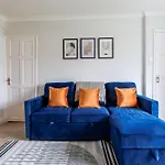 Comfortable 2 Bedroom House In