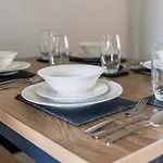 Comfortable 2 Bedroom House In *